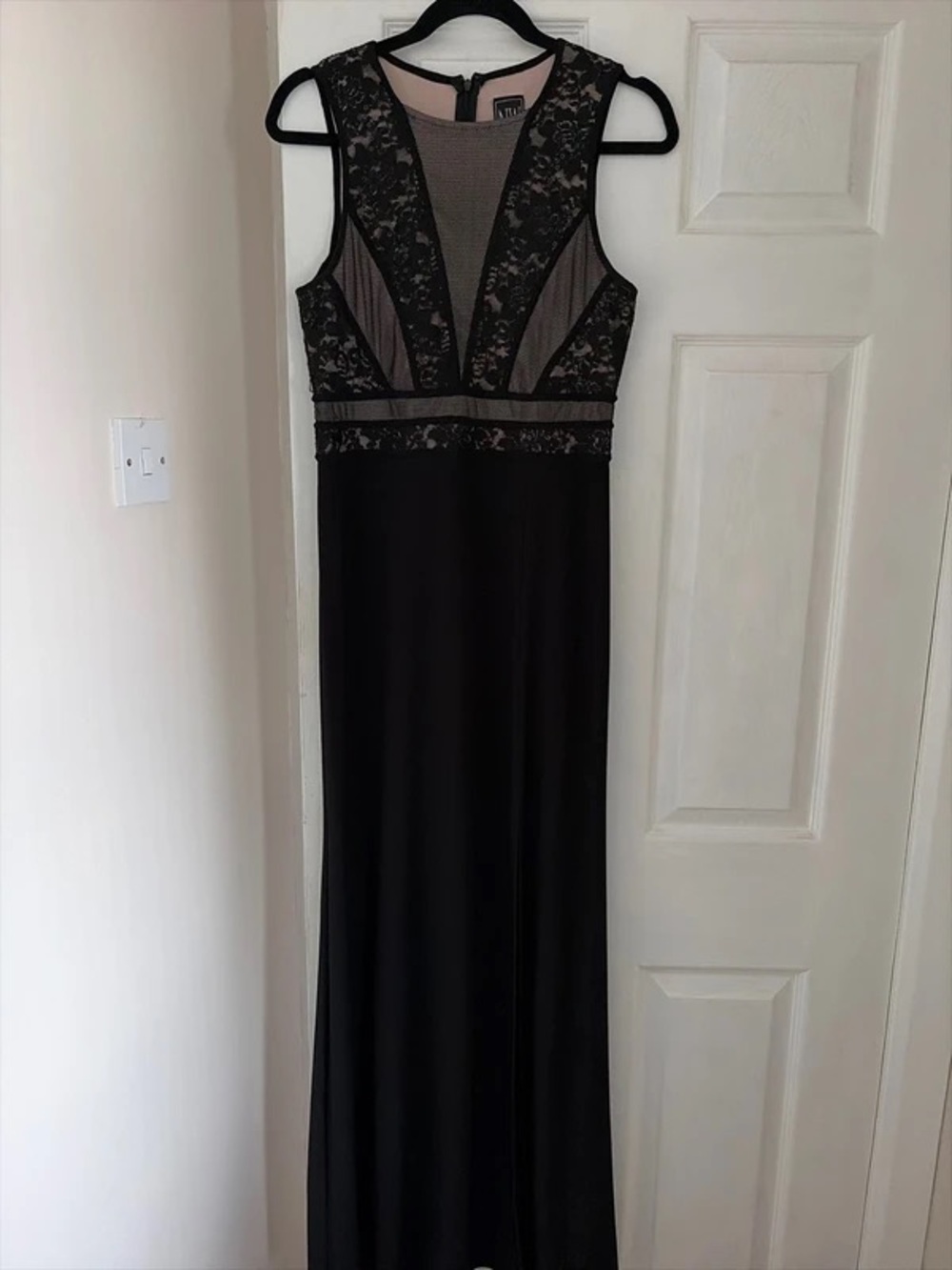 Nightway Maxi Black Formal Evening Prom dress